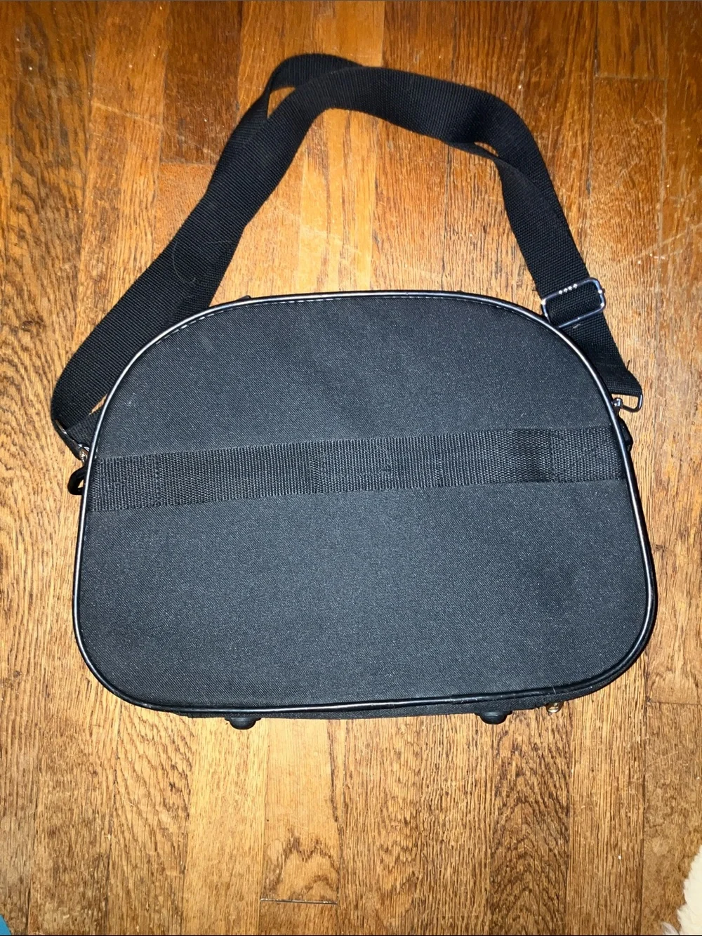 Sestini Black Durable Travel Crossbody Bag with Adjustable Strap